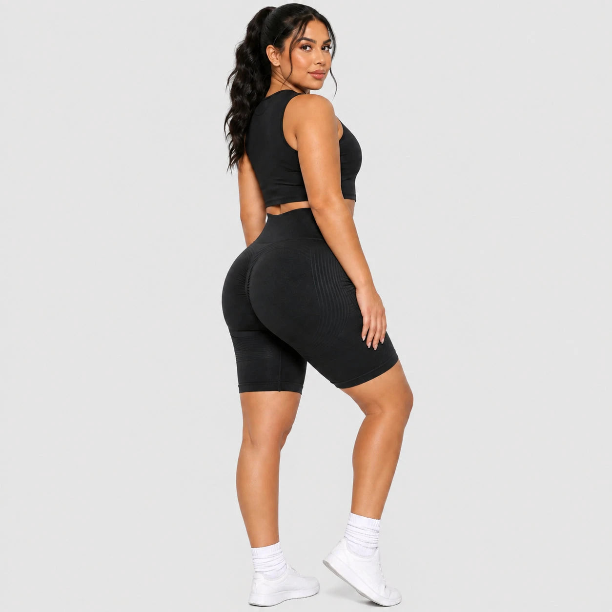 Short moldeador Regen 3D™ negro, vista trasera de tres cuartos